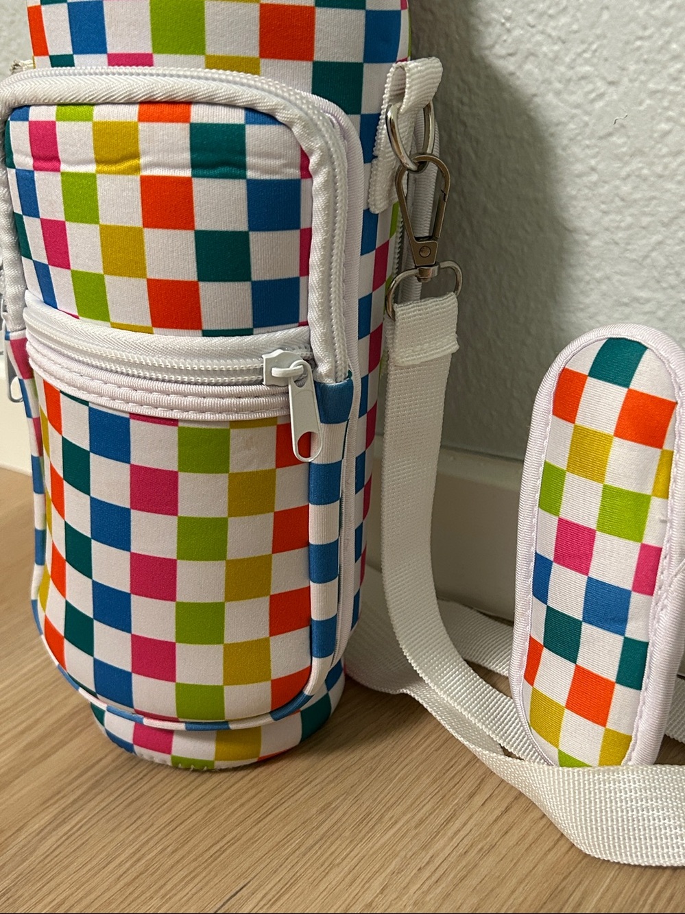 Water Bottle Cup Sleeve With Pouch Crossbody Water Bottle Holder- White Strap - Picture 15 of 16